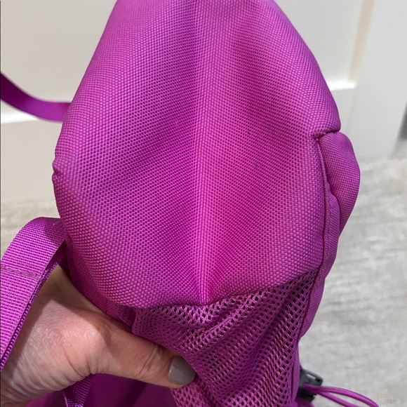 The North Face backpack - Picture 3 of 6